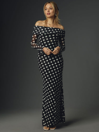 Well Tailored Dress with a Graceful Silhouette
