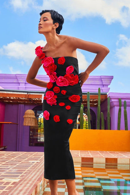 Classic Vintage Dress with a Flattering Fit