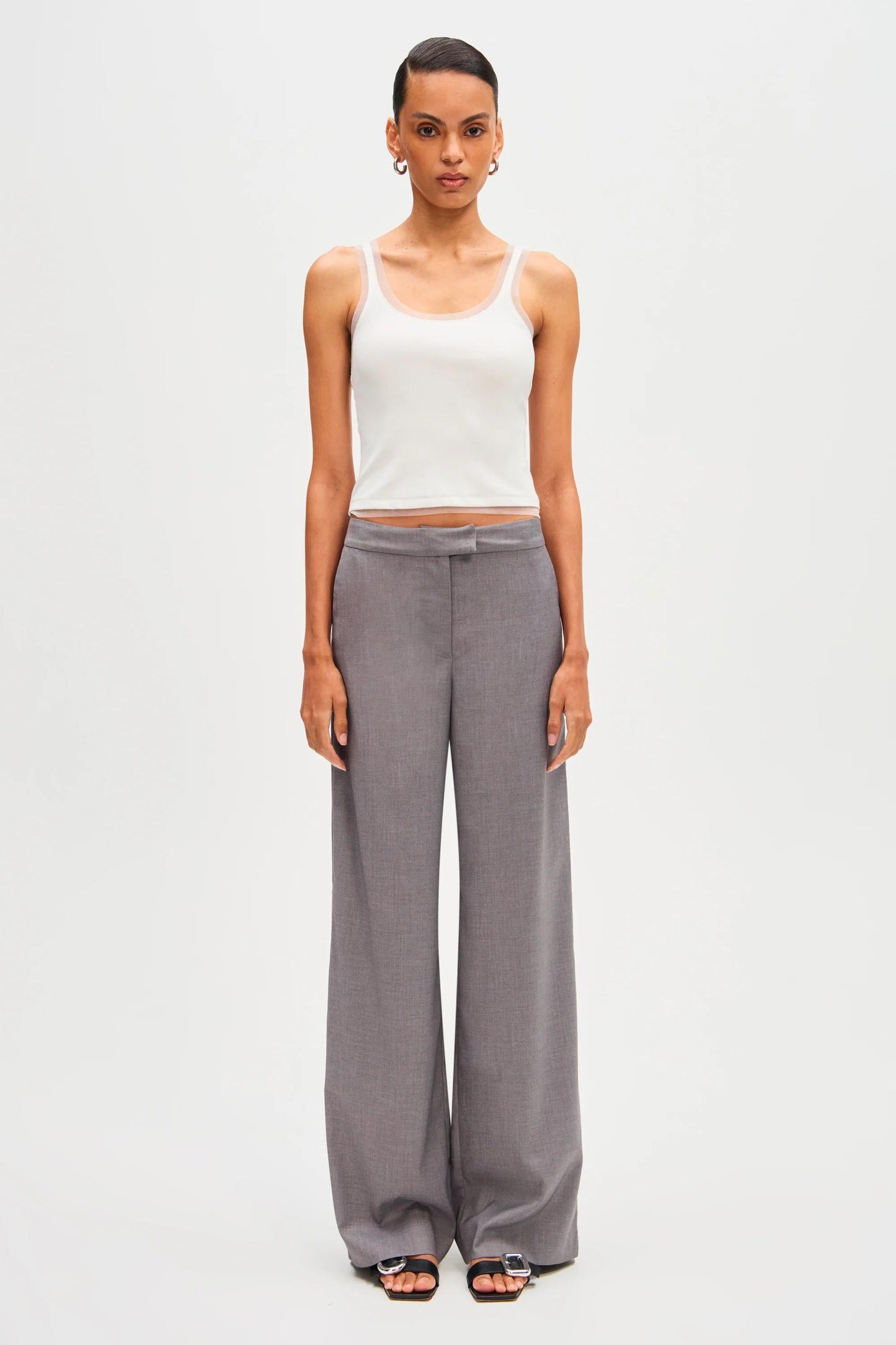 Gracefully Styled Pants for Any Occasion