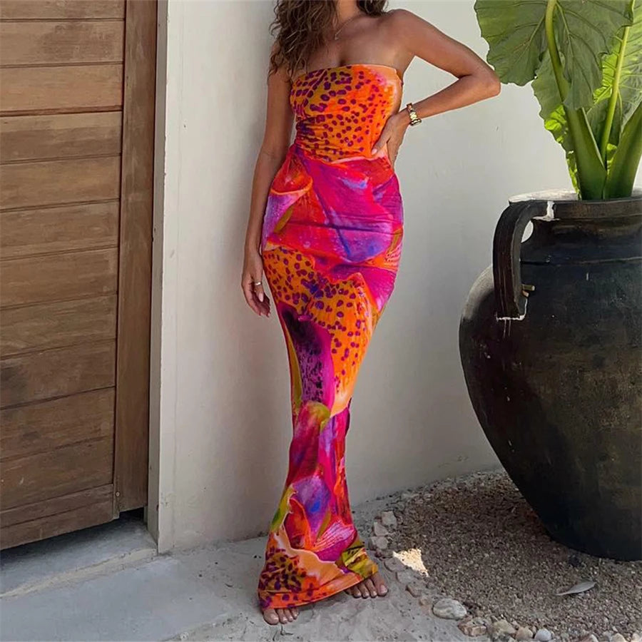Gracefully Styled Dress for Any Occasion