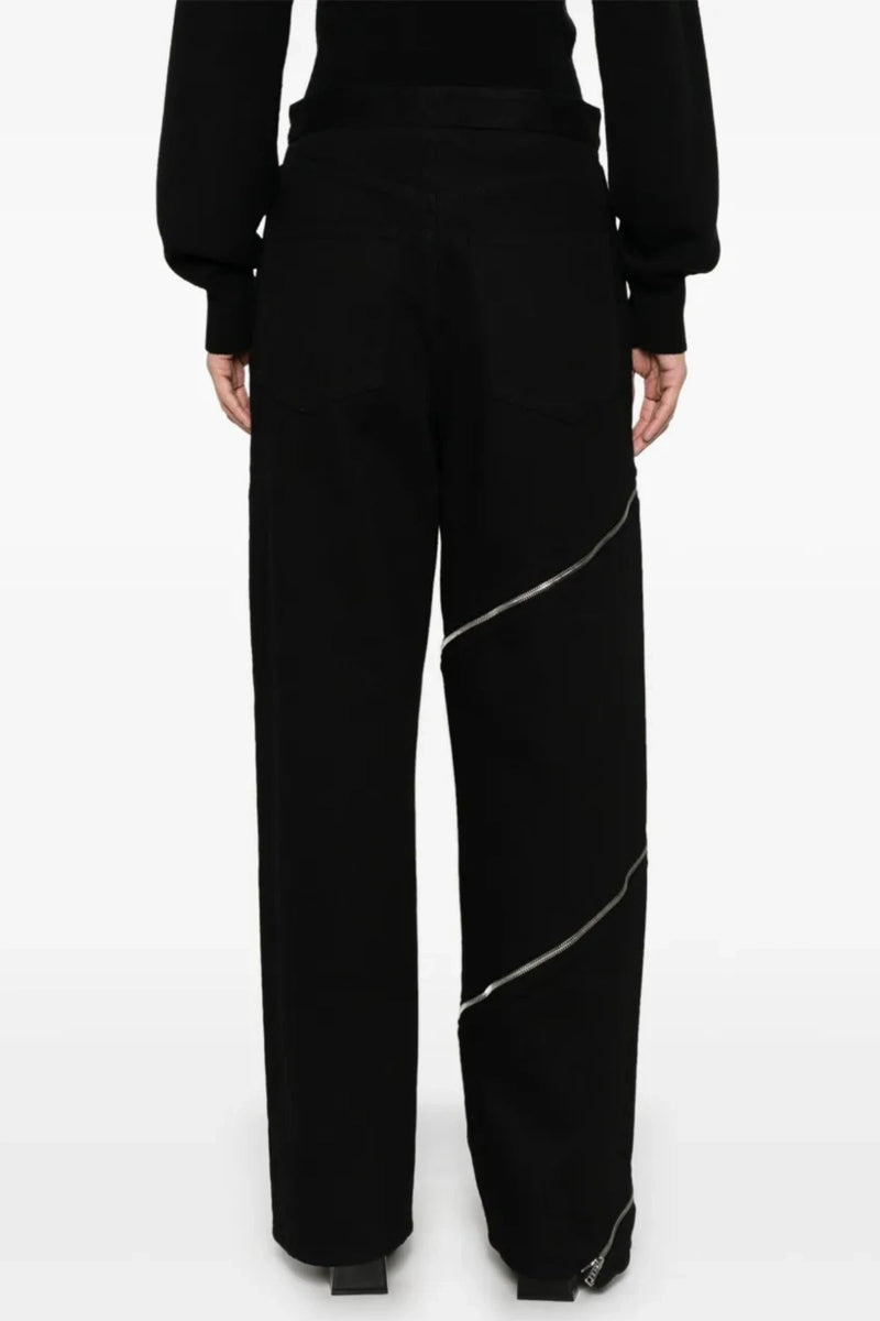 Gracefully Styled Garment for Any Occasion