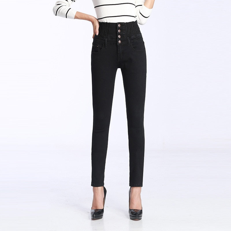 Polished Pants with an Effortless Classic Look