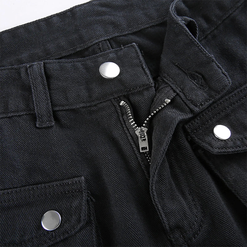 Well Tailored Pants with a Graceful Silhouette
