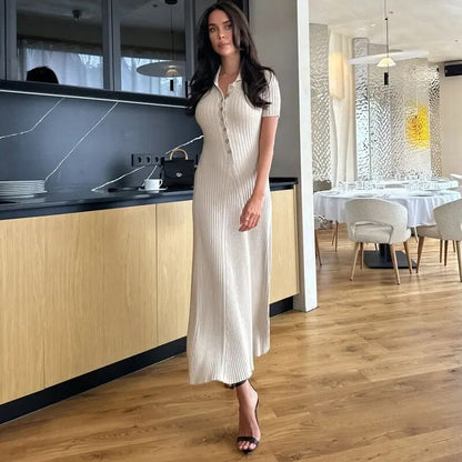 Polished Dress with an Effortless Classic Look