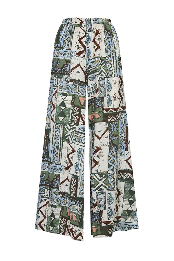 A Vintage Style Pants with Delicate Timeless Details