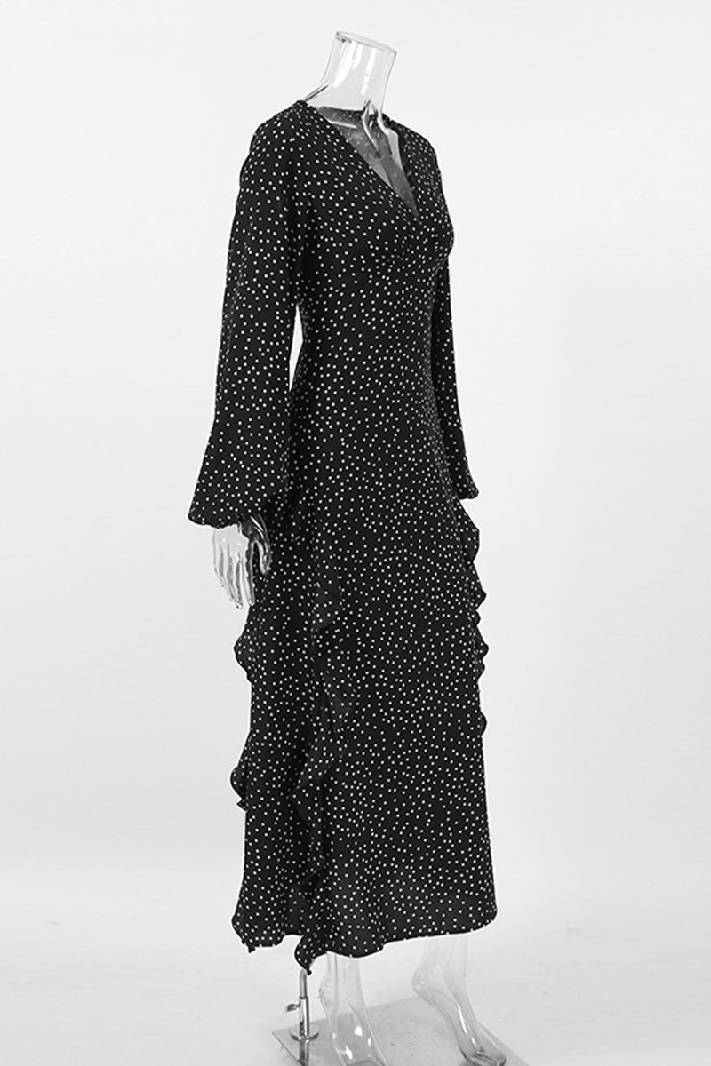 Gracefully Styled Dress for Any Occasion