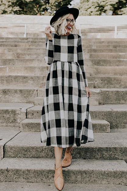 Sophisticated Dress with a Clean Classic Look