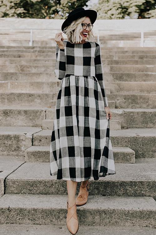 Sophisticated Dress with a Clean Classic Look