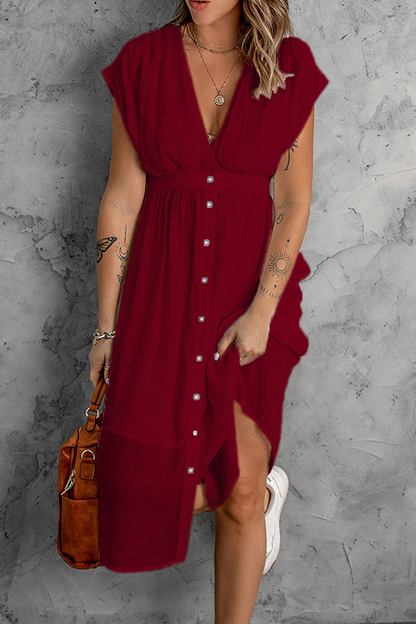 Beautifully Finished Dress in a Timeless Design