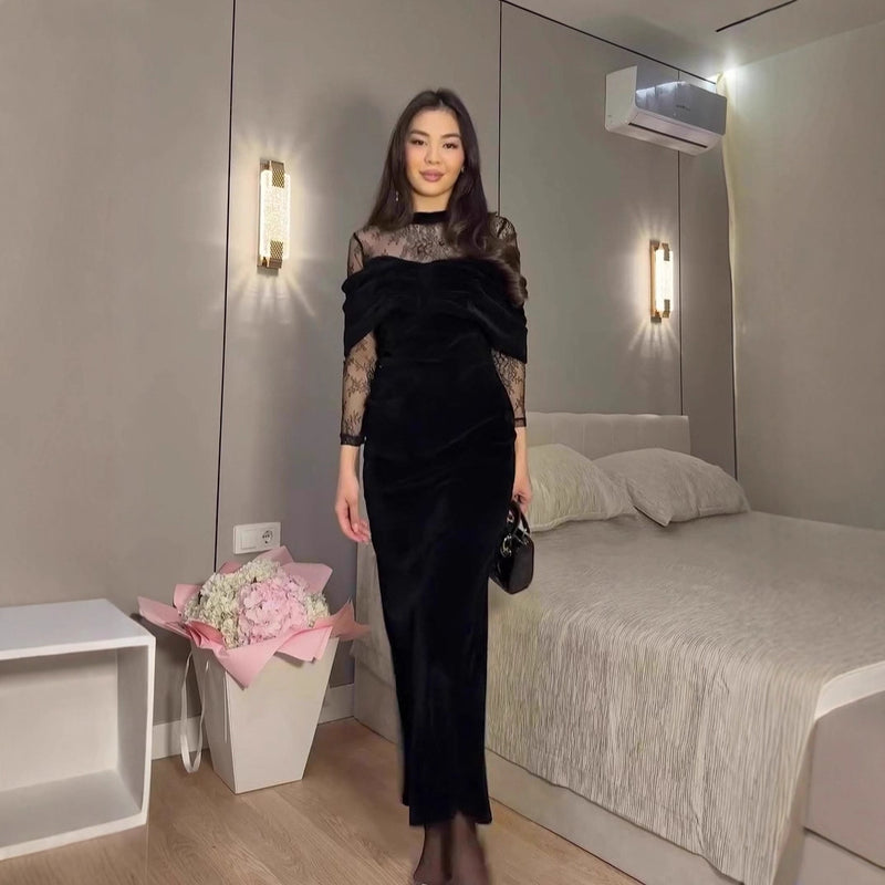 Sophisticated Dress with a Clean Classic Look