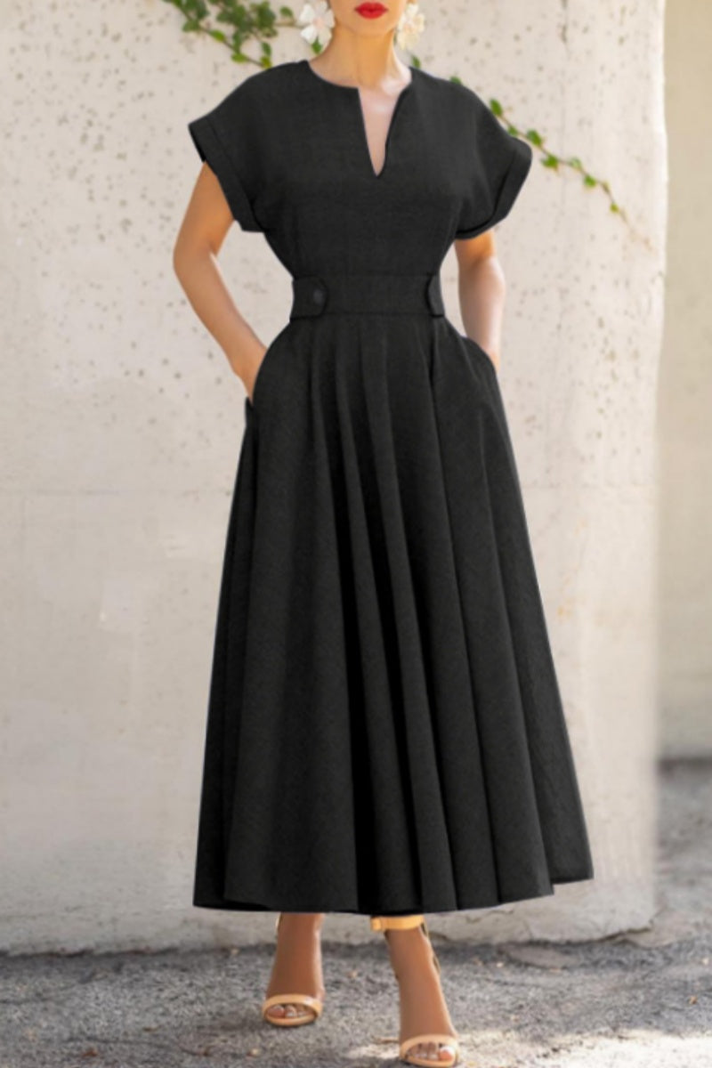 Sophisticated Dress with a Clean Classic Look