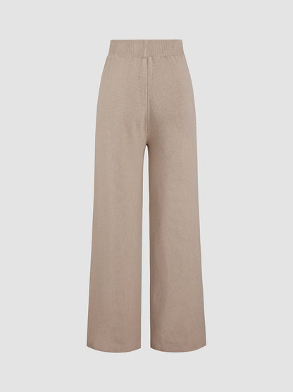 A Vintage Style Pants with Delicate Timeless Details