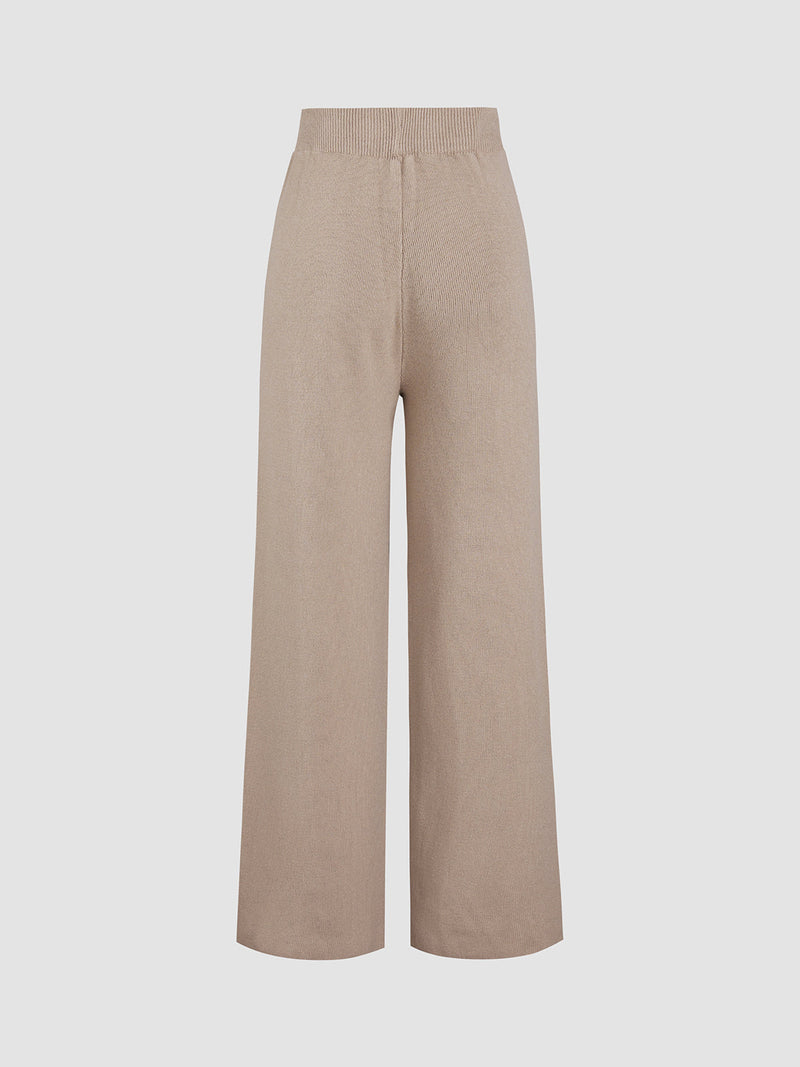 A Vintage Style Pants with Delicate Timeless Details