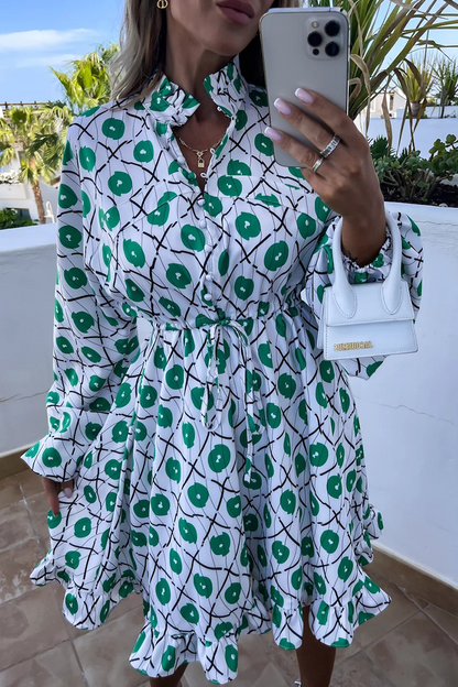 Gracefully Styled Dress for Any Occasion