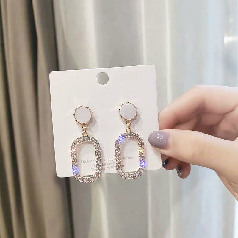 Elegant Earring for Every Occasion