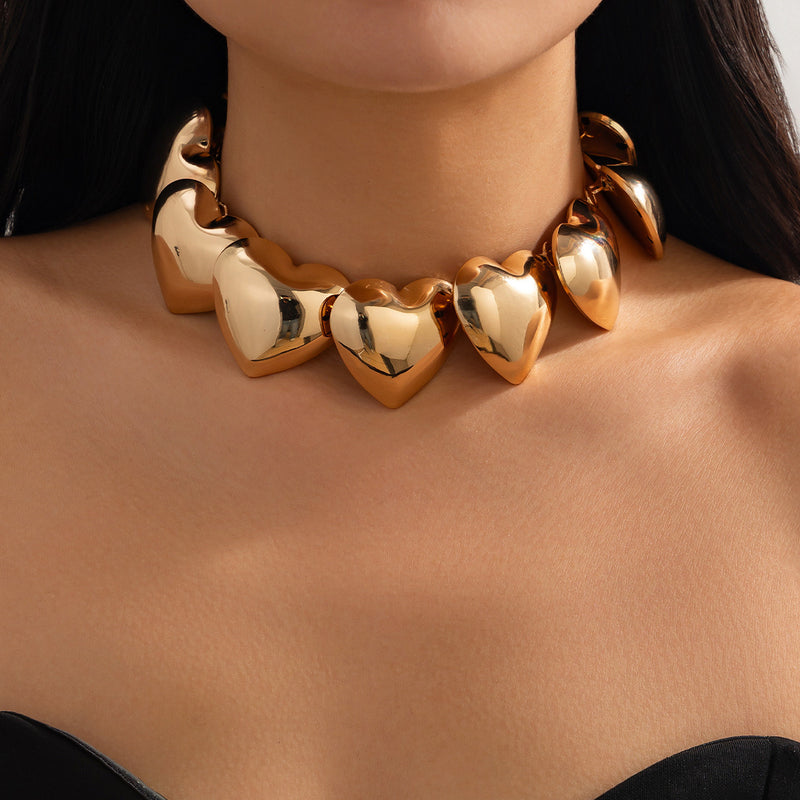 Stunning Necklace for Daily Wear