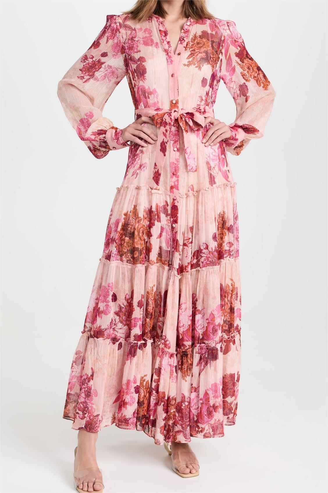 Classic Vintage Dress with a Flattering Fit