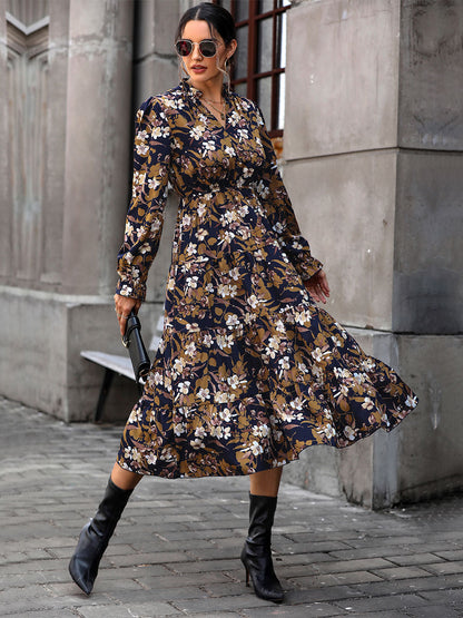 Effortlessly Elegant Dress with a Timeless Design