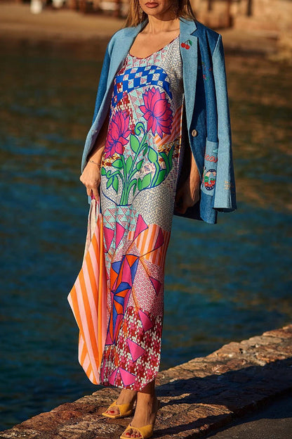 Classic Vintage Dress with a Flattering Fit