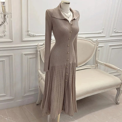 Sophisticated Dress with a Clean Classic Look