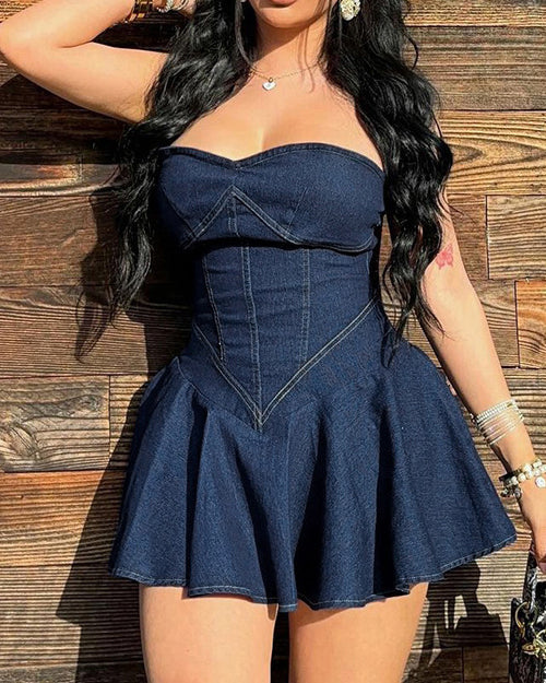 Classic Vintage & Enduringly Stylish Dress