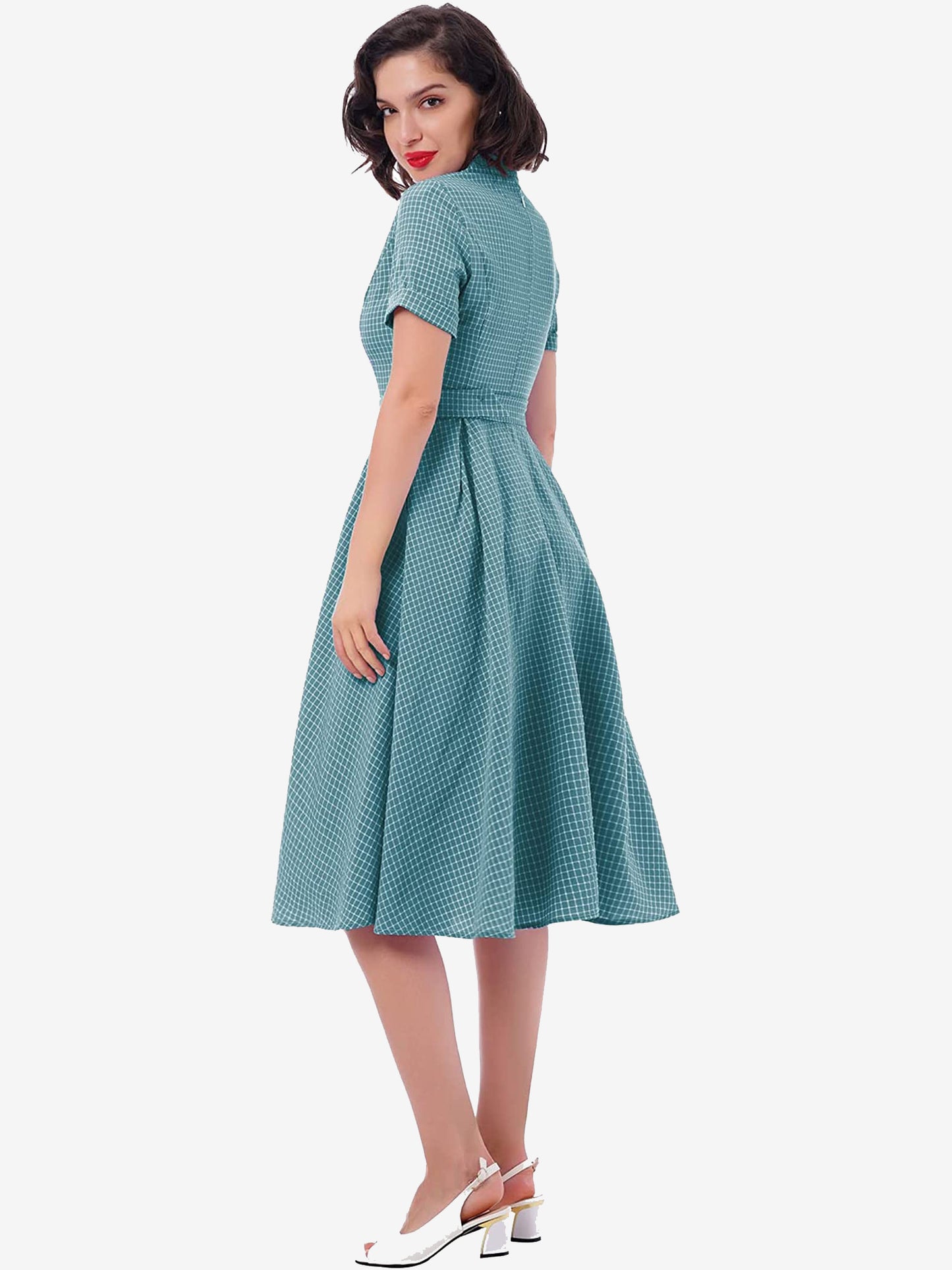 Beautifully Crafted Dress in a Classic Style
