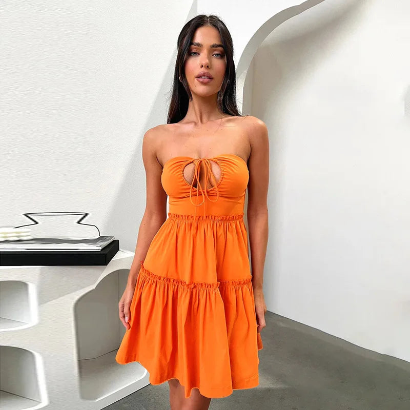 Beautifully Finished Dress in a Timeless Design