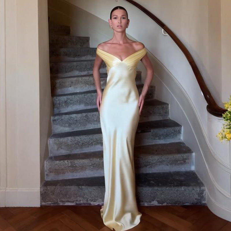 Sophisticated Dress with a Clean Classic Look