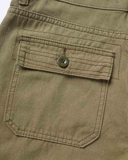 Elegantly Styled Pants for Everyday Wear