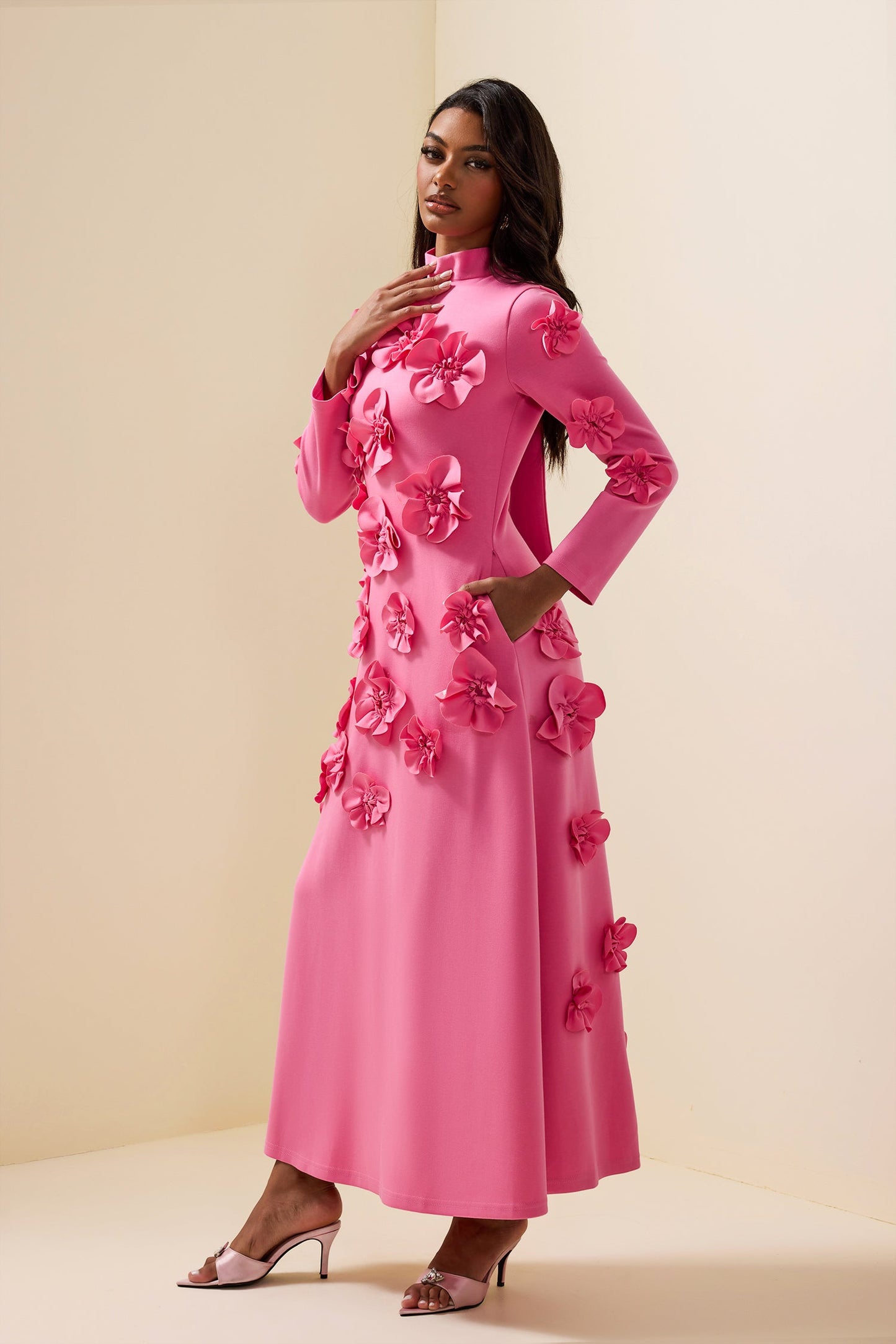 Sophisticated Dress with a Clean Classic Look