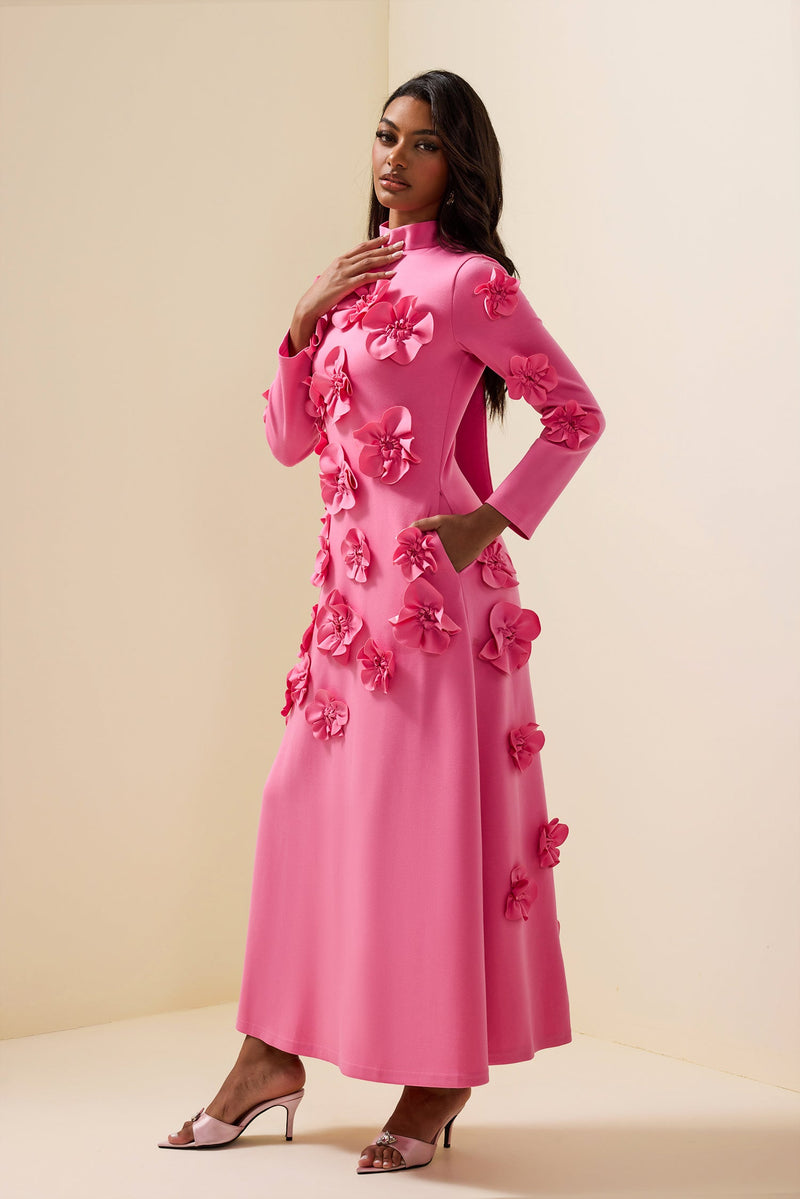 Sophisticated Dress with a Clean Classic Look