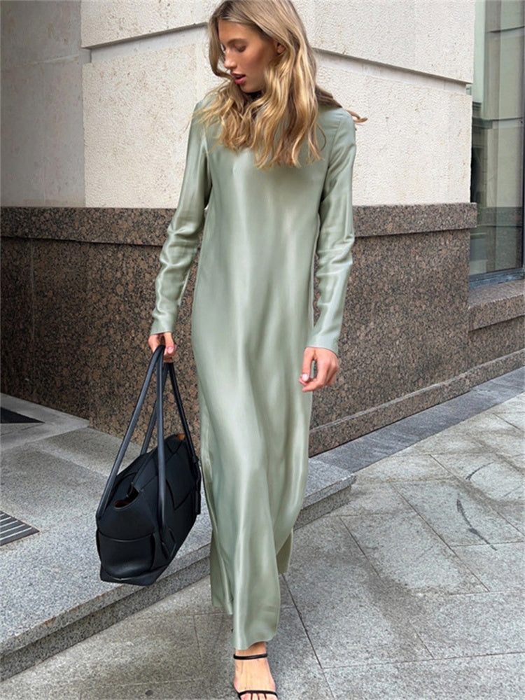 Polished Dress with an Effortless Classic Look