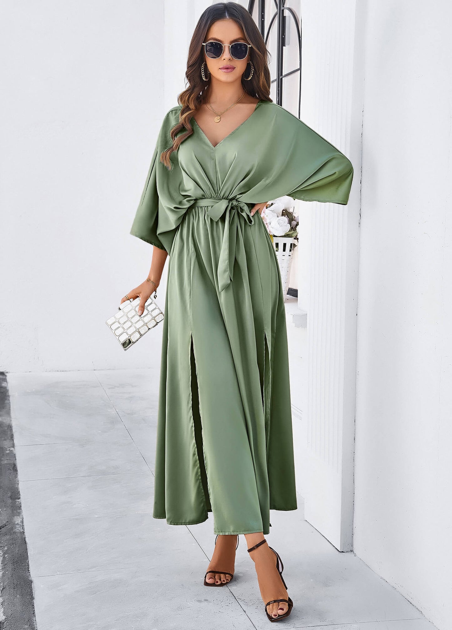 Classic Vintage & Enduringly Stylish Dress