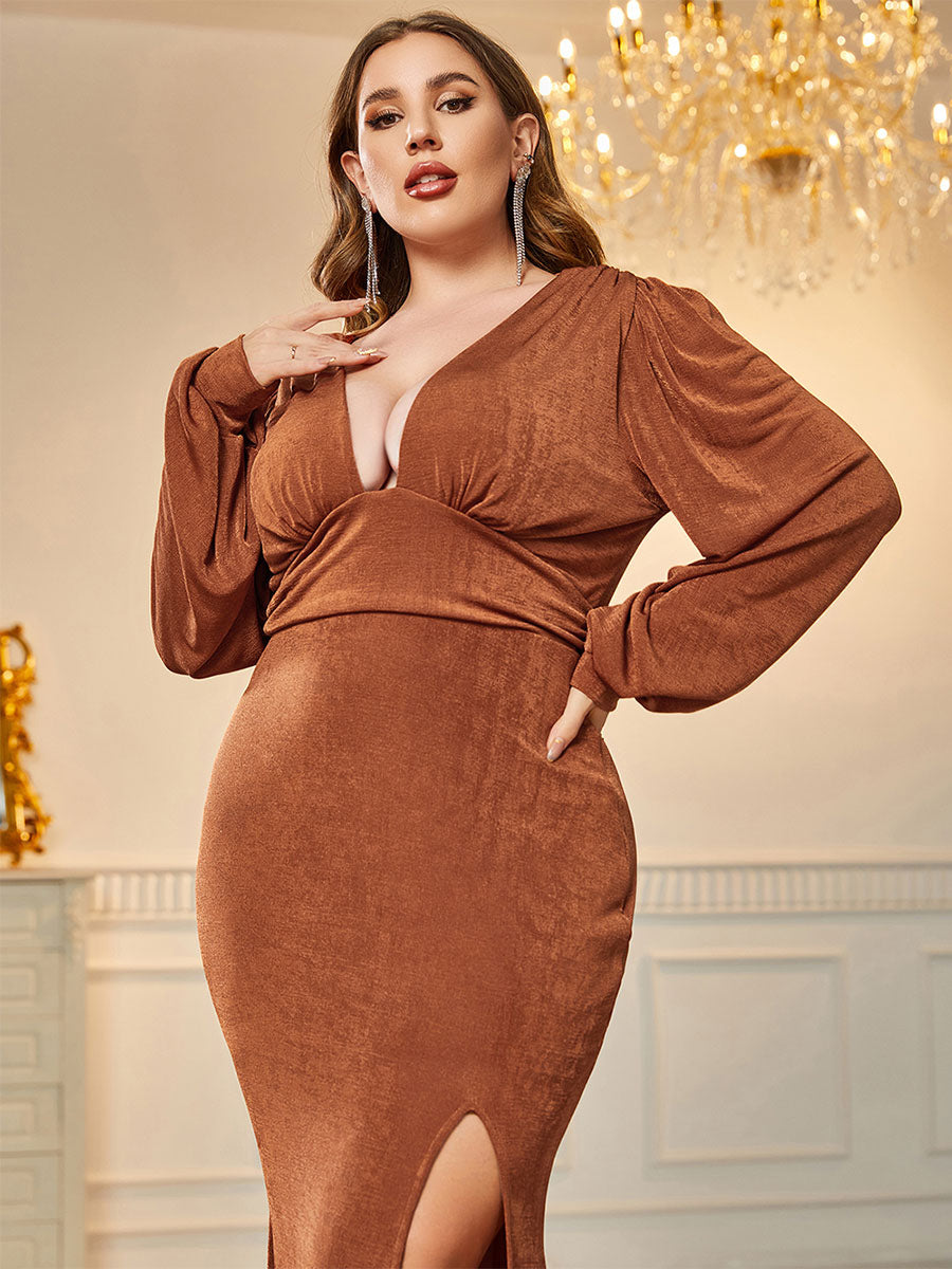 Well Tailored Dress with a Graceful Silhouette