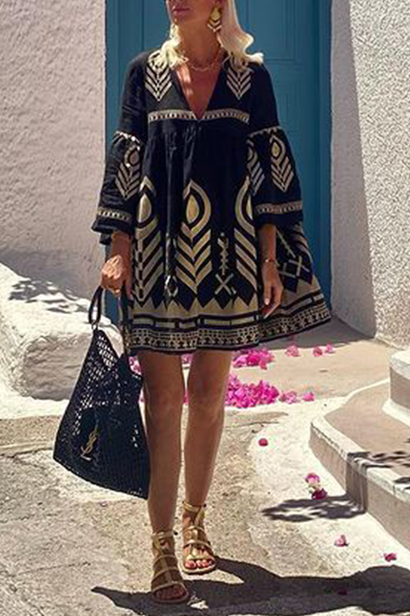 Well Tailored Dress with a Graceful Silhouette