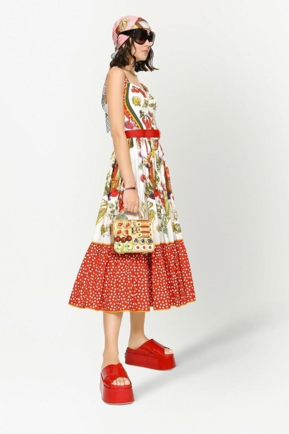 Classic Vintage & Enduringly Stylish Dress