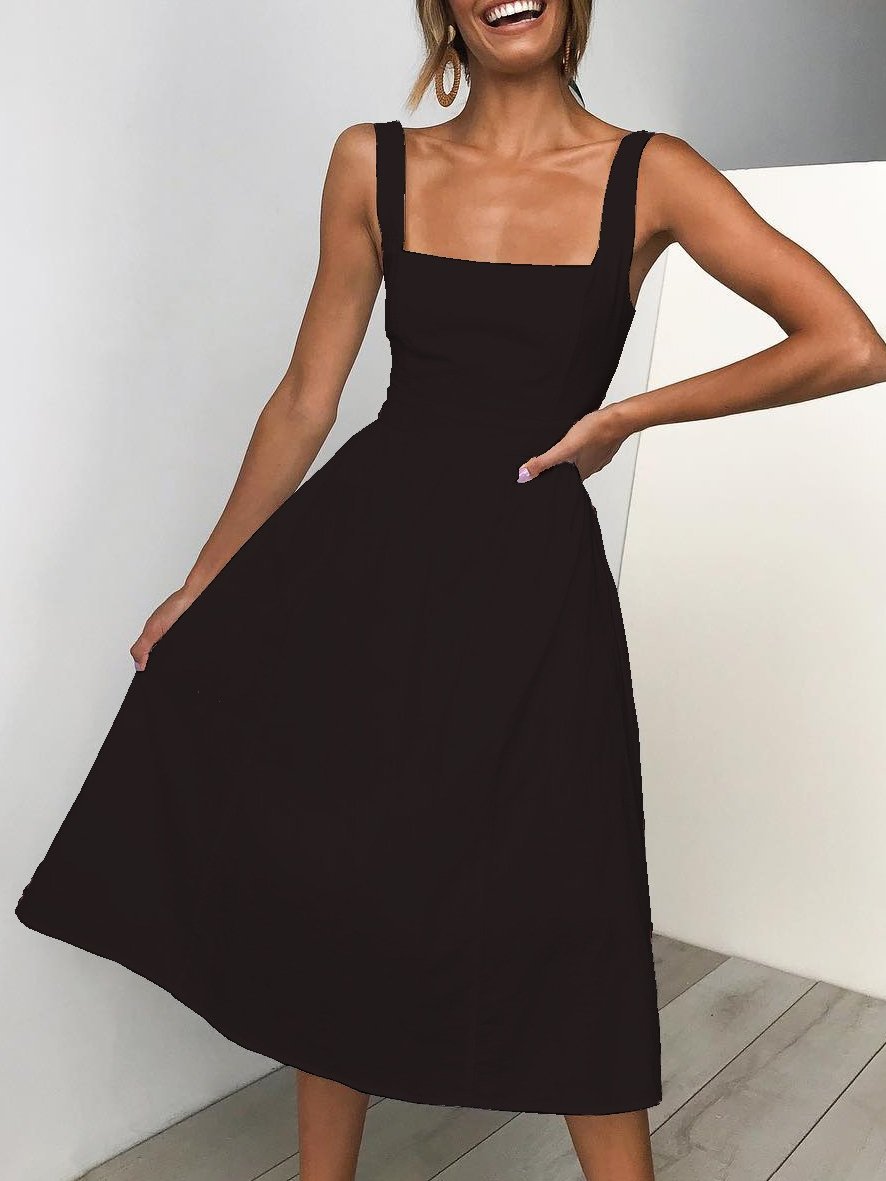 Classic Vintage Dress with a Flattering Fit
