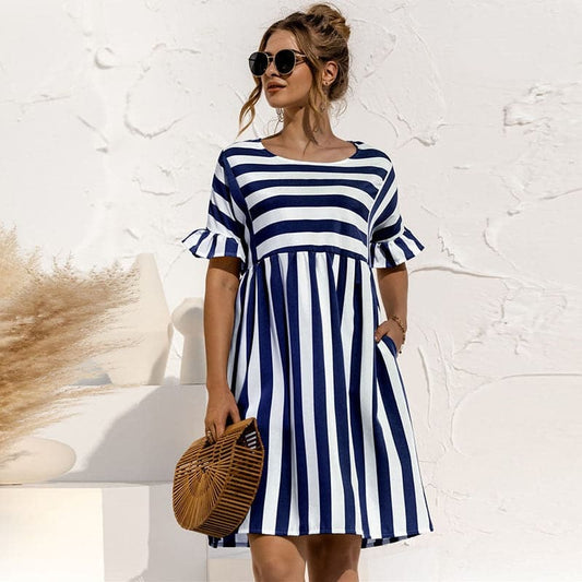 Effortlessly Elegant Dress with a Timeless Design