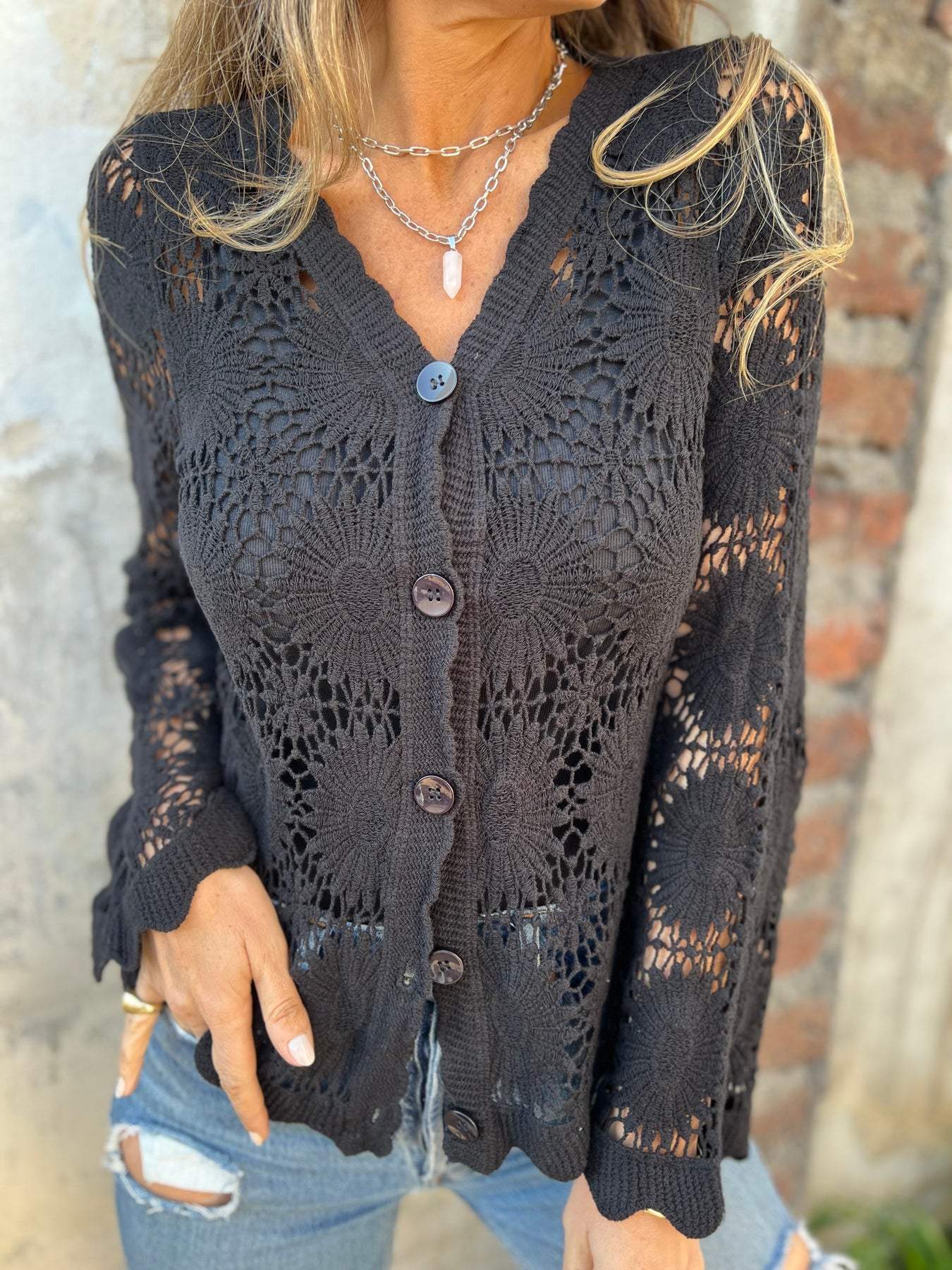 Gracefully Styled Cardigan for Any Occasion