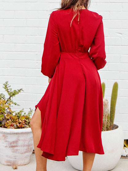 Sophisticated Dress with a Clean Classic Look