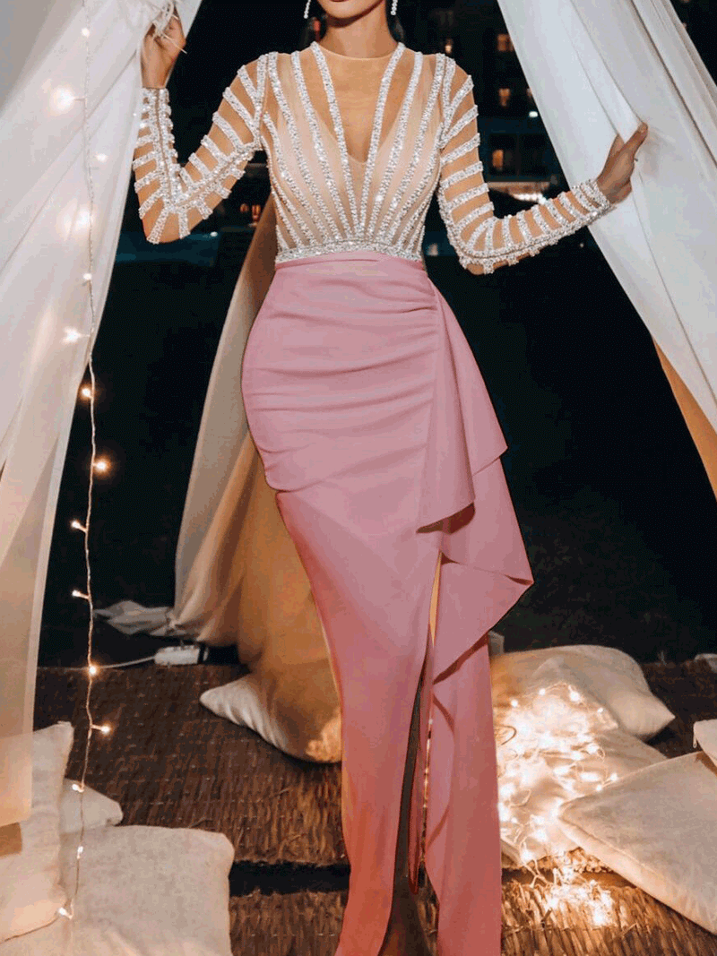 Beautifully Crafted Dress in a Classic Style