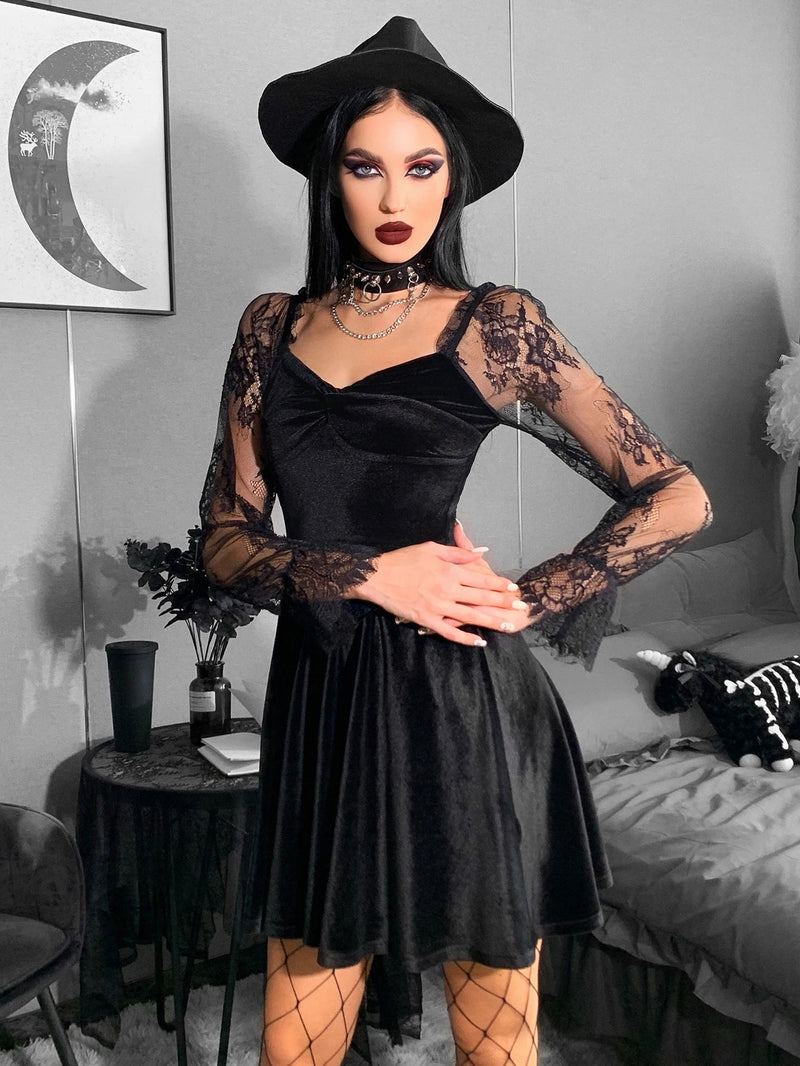 Classic Vintage & Enduringly Stylish Dress