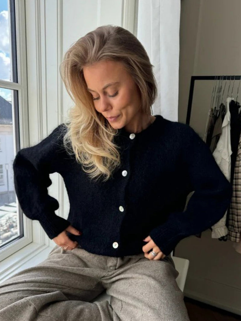 Polished Cardigan with an Effortless Classic Look