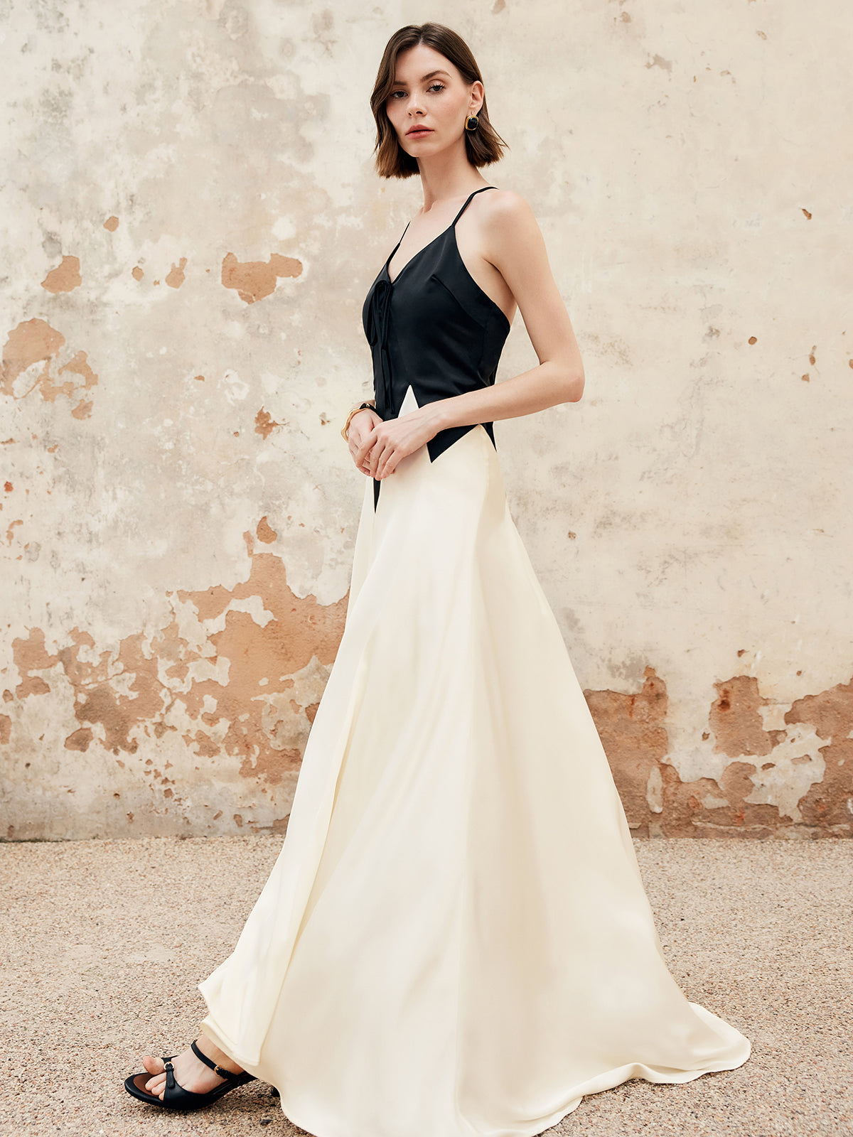 Classic Vintage & Enduringly Stylish Dress
