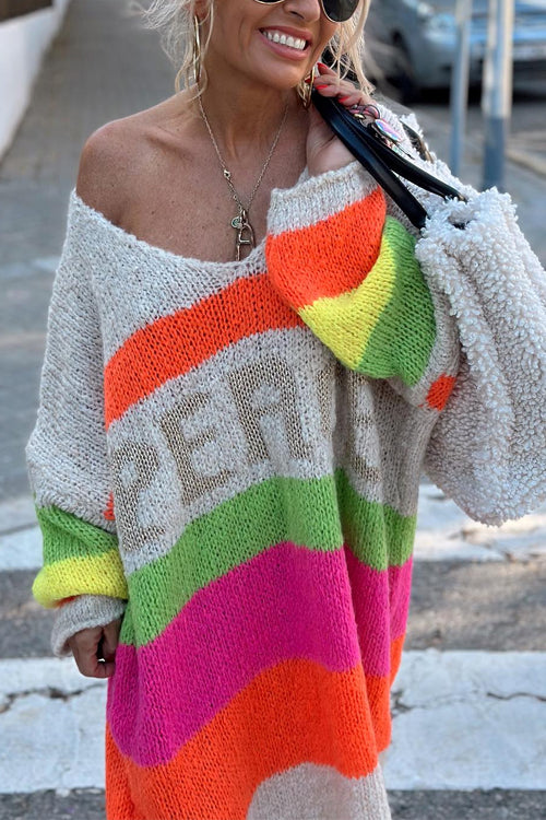 Effortlessly Elegant Sweater with a Timeless Design