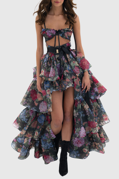 Gracefully Styled Garment for Any Occasion