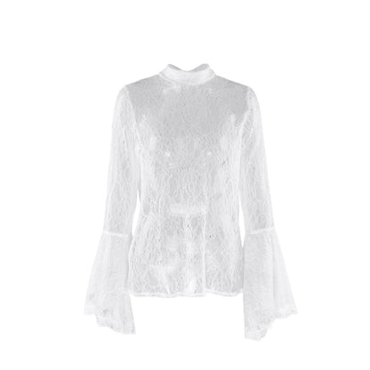 Beautifully Crafted Blouse in a Classic Style
