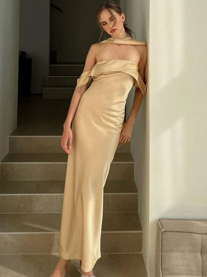 Sophisticated Dress with a Clean Classic Look