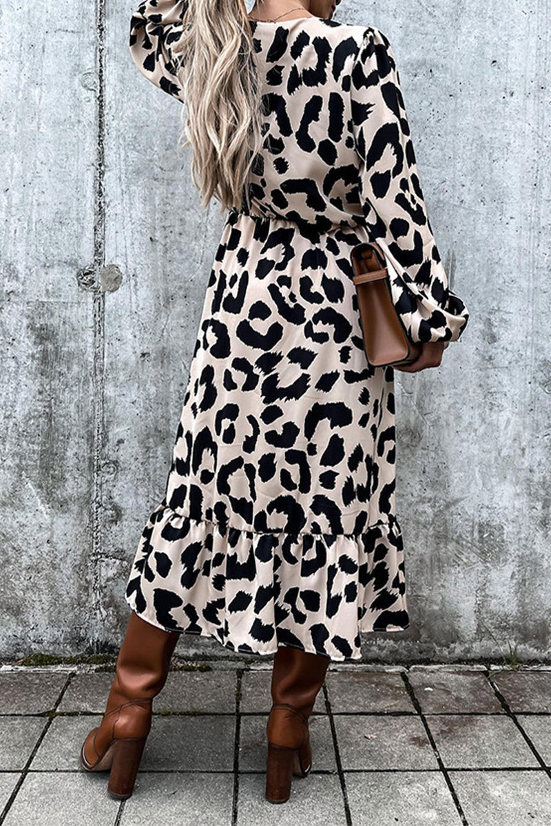 Polished Dress with an Effortless Classic Look