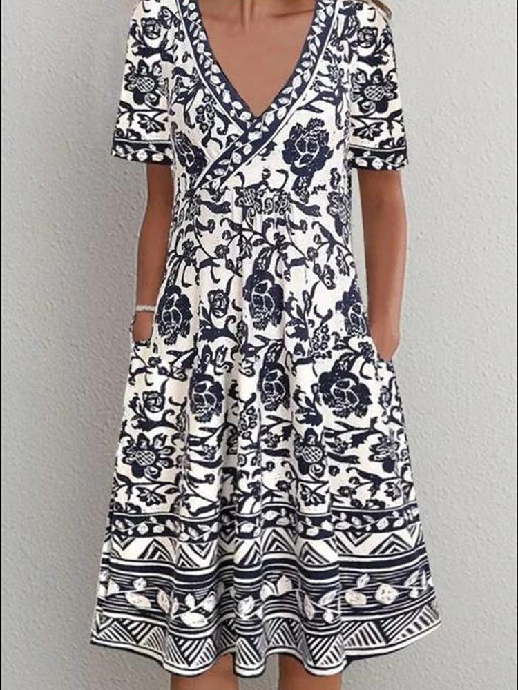 Polished Dress with an Effortless Classic Look